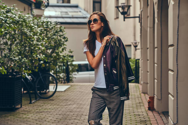 Streetwear vs. Klassik – welcher Look passt zu dir?